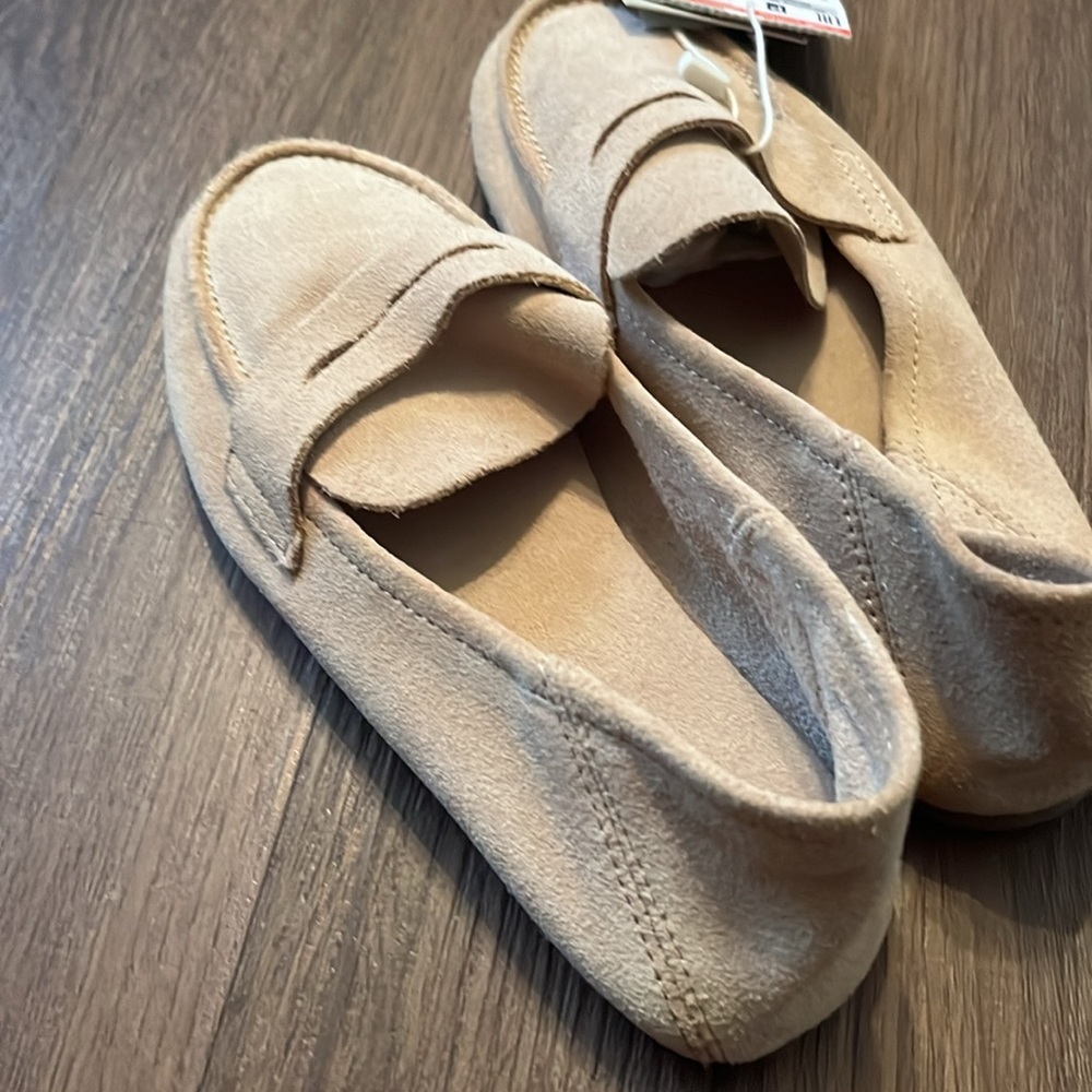 Zara girls suede loafers - Picture 2 of 6